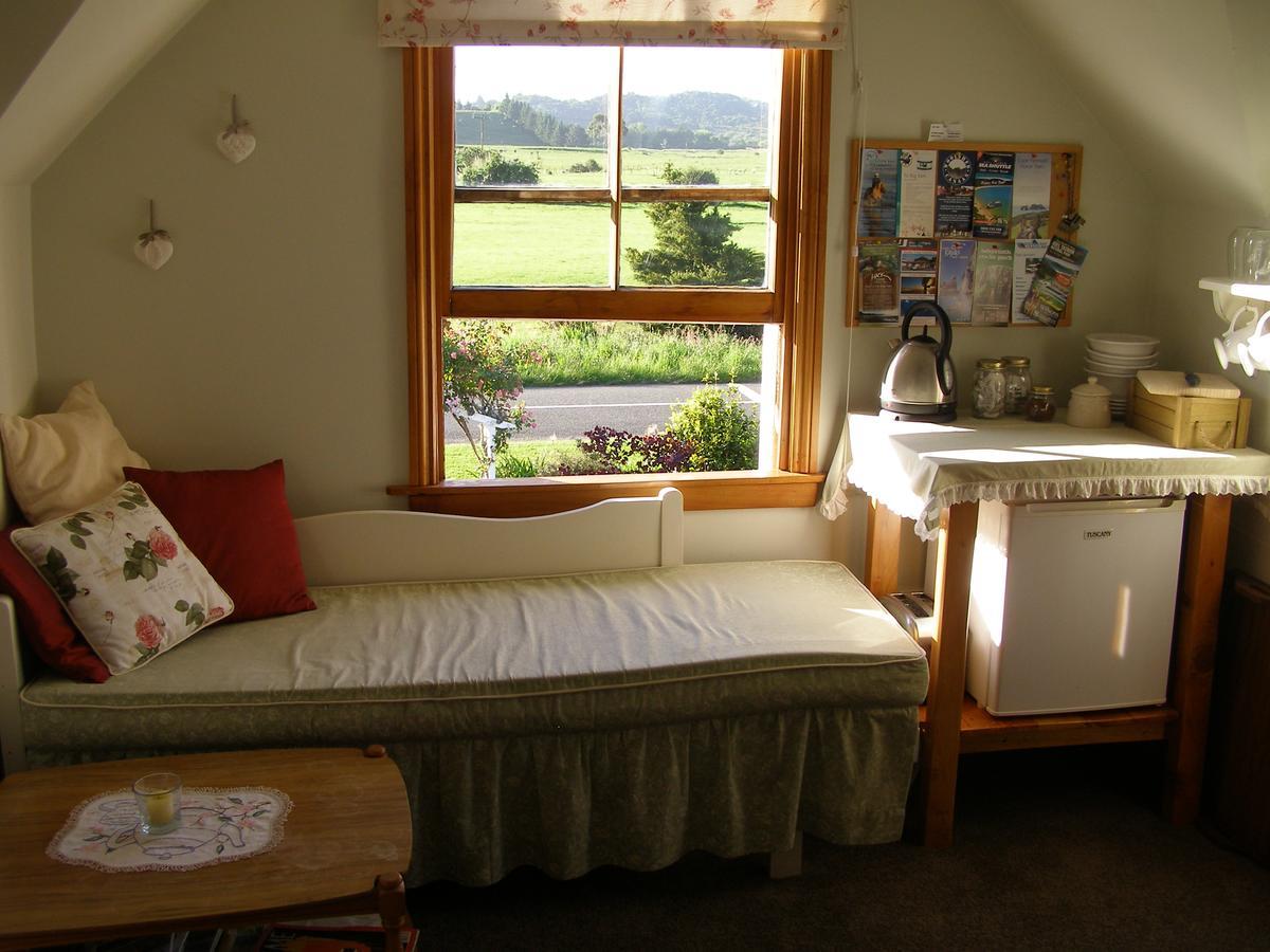 טקאקה Ashley Villa Bnb מראה חיצוני תמונה